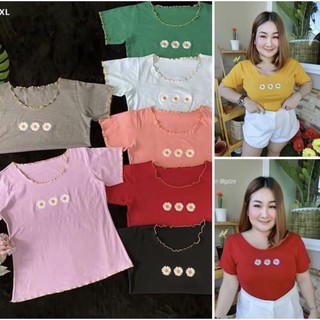 เสื้อสาวอวบ เสื้อผ้ายูนิโคล่ คอหยัก ลายปักเดซี่ อก 38 40 42 44 45