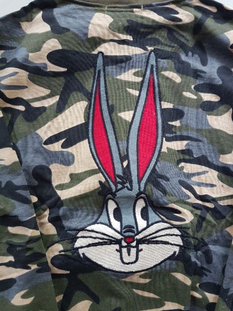 เสื้อคลุม-ทหาร-ปักกระต่ายบันนี่-เขียว
