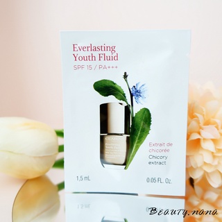 รองพื้น_บำรุงผิวกระชับแบบซอง Clarins Everlasting Youth Fluid SPF15 PA+++ 1.5 ml.