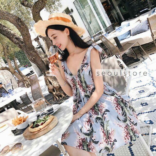 new-korea-minidress-by-seoulstore-minidress-คอวีผูกไหล่พิมลายใบไม้ทั้งตัว-แต่งแหวกด้านหน้าเพิ่มความเ