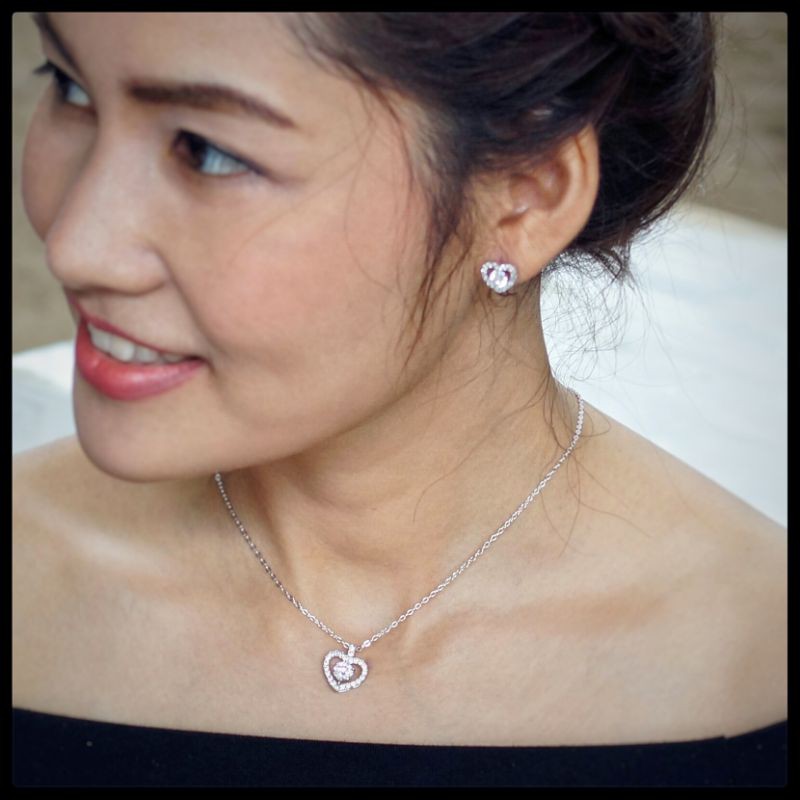 ต่างหูหัวใจเพชร-cz-ต่างหูหัวใจ-ต่างหูเพชรสวิส-ต่างหูทอง-white-gold-18k-ต่างหูหัวใจแฟชั่น-ต่างหูหัวใจเพชรล้อม-สวยน่ารัก