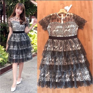 เดรสดำออกงาน!!! M-L Mini Dress เดรสสีดำผ้าปักลูกไม้กระโปรงระบายชั้นๆ งานป้าย Love Love