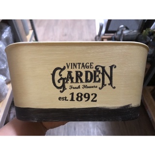 กระถางต้นไม้ ขนาดยาว แนววินเทจ ตกแต่งสวนพร้อมข้อความ vintage garden หรือ home ตกแต่งสวนอิงลิชคอทเทจ วินเทจ ฟาร์มเฮ้าส์