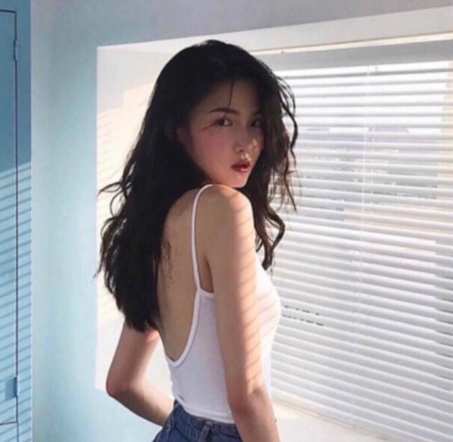บอดี้สูทสายเดี่ยวสปาเก๊ตตี้