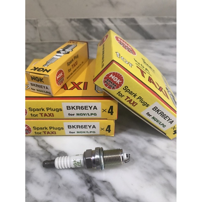 ของแท้ หัวเทียน NGK ใช้สำหรับรถยนต์เก๋ง BKR6EYA | Shopee Thailand