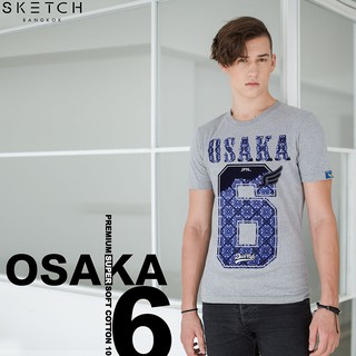 เสื้อยืดคอกลมผู้ชายพิมพ์ลายกำมะหยีผ้าระบายอากาศได้ดีสวมใส่สบายสุดๆ  ลาย OSAKA6 (BASIC) ภายใต้ SKETCH.BANGKOK