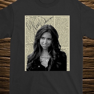 คอลูกเรือเสื้อยืดคอกลมขายดี เสื้อยืดลําลอง แขนสั้น พิมพ์ลาย Katherine Pierce Nina Dobrev The Vampire Diaries สไตล์วินเทจ