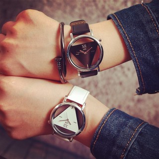 สินค้า นาฬิกาข้อมือ Unisex สายหนังแฟชั่น Leather Shiny