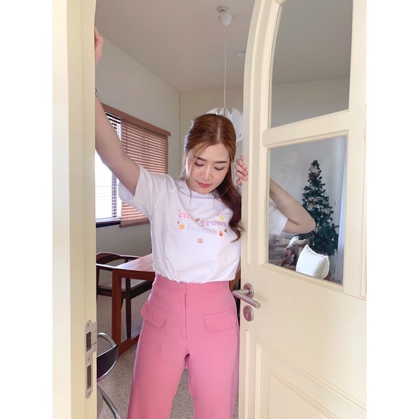 happy-comfy-cute-from-home-tee-เสื้อยืดโอเวอร์ไซส์ผ้านุ่ม-น่ารักแบบสุดพลัง-ใส่ทำงาน-ใส่อยู่บ้าน-ใส่ได้ทุกโอกาส