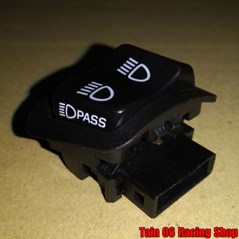 สวิตช์ไฟหน้า แบบมีไฟ PASS / Click-125i ปี 2015-2017 [JU] | Shopee Thailand
