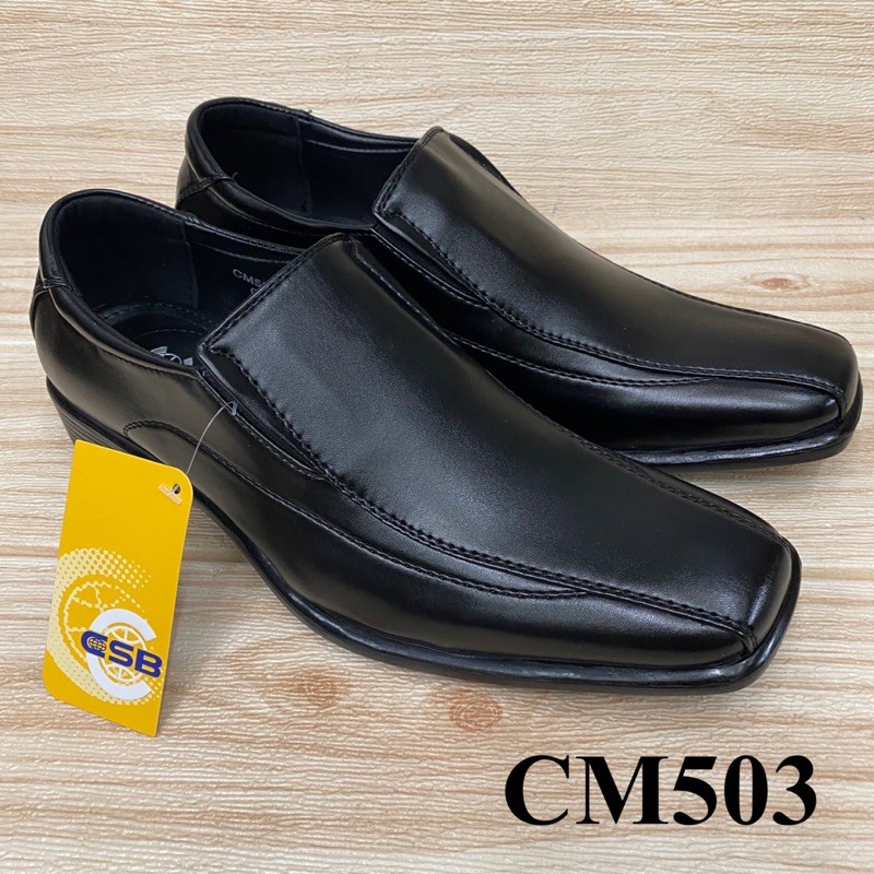 ภาพหน้าปกสินค้าCSB CM 503 รองเท้าคัทชูหนัง (39-45) สีดำ จากร้าน wilai1_shoe บน Shopee