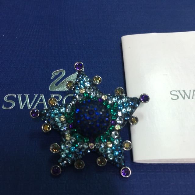 เข็มกลัด-swarovski-แท้-ไปแล้วค่ะ-ของใหม่-ไม่มีกล่อง-ราคาพิเศษ