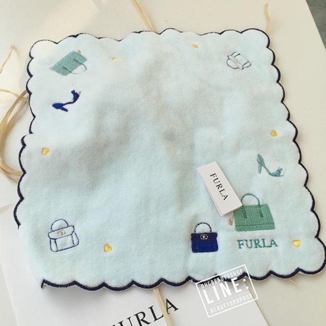 new-furla-towel