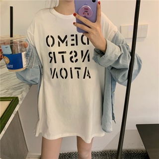 เสื้อยืดคอกลม แขนสั้น พิมพ์ลายตัวอักษร ทรงหลวม แฟชั่นฤดูร้อน สําหรับผู้หญิง Sj3324