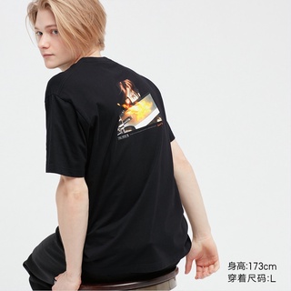 Uniqlo UT เสื้อยืดแขนสั้น พิมพ์ลายแฟนตาซี Final Fantasy สําหรับผู้ชาย 449081