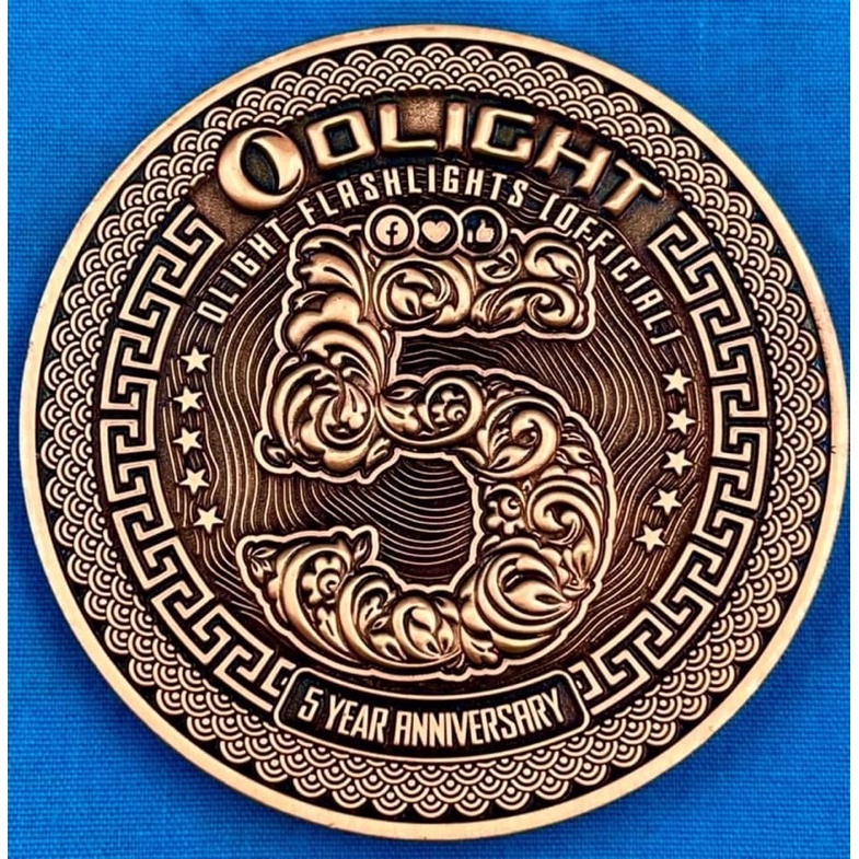 เหรียญสะสม-olight-5th-anniversary-commemorative-coin
