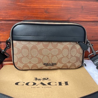 กระเป๋าสะพายข้าง coach outlet