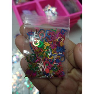 รหัสสีที่ 20 กลิตเตอร์ อักษร แต่งเล็บ ถุงละ10บาท