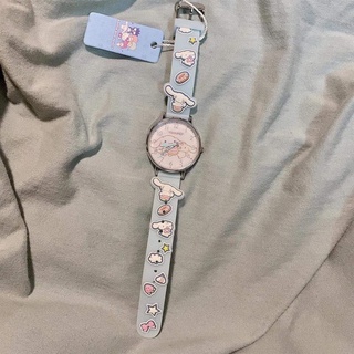 Zhangzhuanghuang	Sanrio นาฬิกาข้อมือควอตซ์ ลายการ์ตูนสุนัข Cinnamon กันน้ํา สําหรับเด็กผู้หญิง นักเรียนประถม สินค้าใหม่
