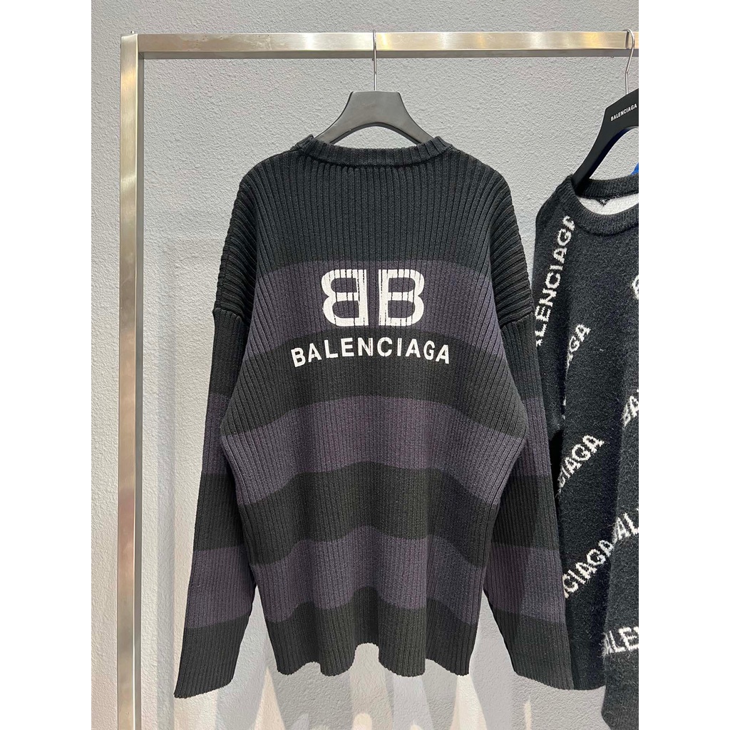 เสื้อกันหนาว-balenciaga-new-โดดเด่น-ใครเห็นเป็นต้องมอง-limited-edition