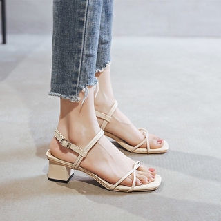 💥Hot Sale 👠 รองเท้าแตะสไตล์นางฟ้าสำหรับผู้หญิงฤดูร้อนปี 2020 ใหม่หัวเข็มขัดกลางส้นทุกแบบส้นหนาโรมันตอนเย็นรองเท้าสุภาพ