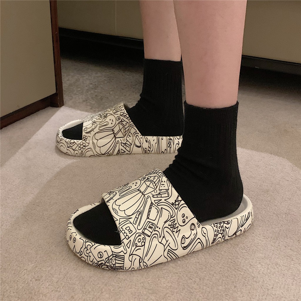 ภาพสินค้าLinax  รองเท้า รองเท้าแตะ รองเท้าสวม  รองเท้าใส่ในบ้าน รองเท้า EVA สวมใส่สบาย รองเท้าเรียบมีลาย 0002- จากร้าน shoplinax บน Shopee ภาพที่ 1