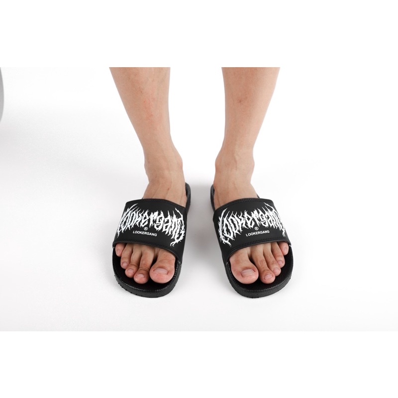 ภาพสินค้าSHOPCNX - รองเท้าแตะLooker แถมฟรีถุงผ้า* ของแท้100% จากร้าน shopcnx.thailand บน Shopee ภาพที่ 1