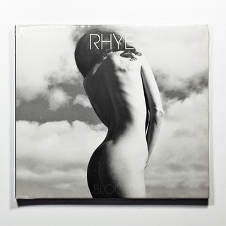 CD เพลง Rhye ‎– Blood (CD EU) (งานดนตรี R&B เท่ๆ เนี๊ยบ นุ่ม บนดนตรีที่เรียบง่ายที่พาเราล่องลอยไปกับเสียงร้องของ Milosh)