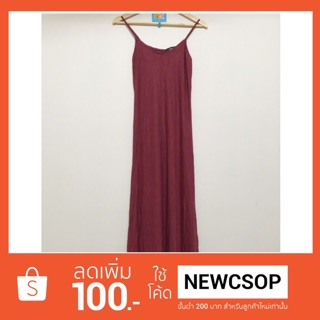 พร้อมส่ง!!! Maxi dress เดรสยาวสายเดี่ยวสีแดง