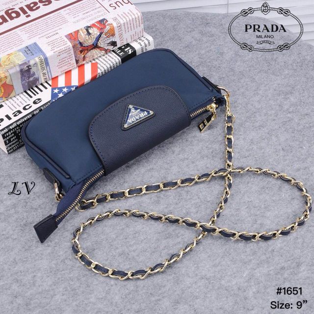 กระเป๋า-prada-ตัวขายดีโคตรๆรีบจองด่วน-size-ตามรูป-ราคา-700-ส่งฟรีอีเอ็มเอส-1-2วันถึงเเน่นอนคะ