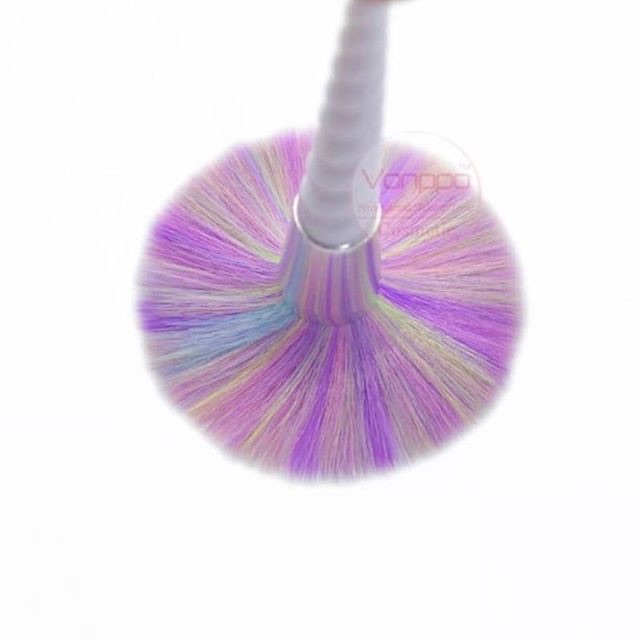 new-unicorn-makeup-brush