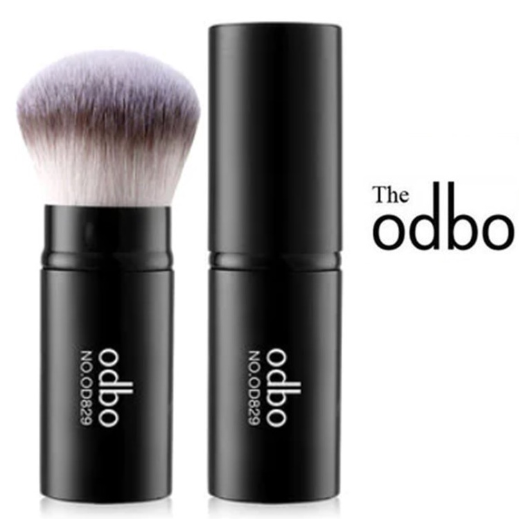 ภาพหน้าปกสินค้า(แท้) Odbo Make Up Brush โอดีบีโอ แปรงปัดแก้ม แต่งหน้า OD829