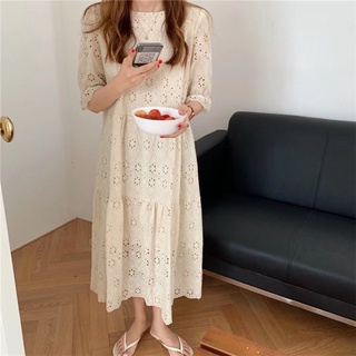 พร้อมส่ง 💜🧡💛 minimal lace dress เดรสยาวมินิมอล เดรสยาวลายลูกไม้ มี 2 สี ครีม ม่วง