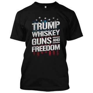 [100% Cotton] เสื้อยืด พิมพ์ลายธง Donald Trump Whiskey Guns Freedom สไตล์คลาสสิก สําหรับผู้ชาย CJedci30KOleeb84