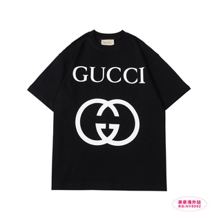 ░※•♂☀ Gucci/guchi เสื้อยืดลําลอง แขนสั้น คอกลม พิมพ์ลายโลโก้ G Subtitle แฟชั่นคลาสสิก สําหรับผู้ชาย และผู้หญิง