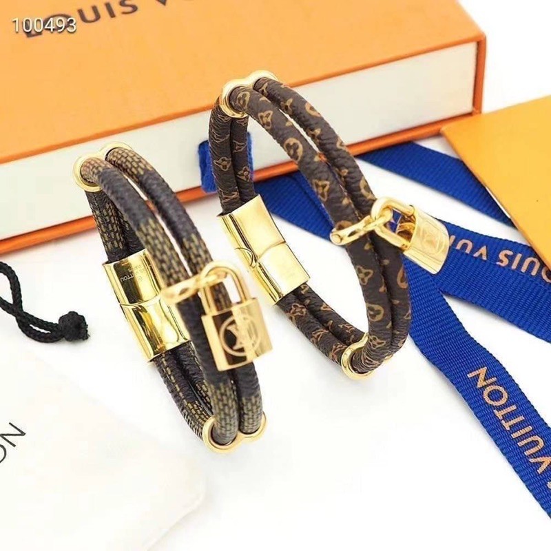 สร้อยข้อมือ-louis-vuitton