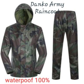 สินค้า ชุดกันฝน Danko Raincoat มีแถบสะท้อนแสง (สีลายพรางทหาร)(เสื้อแบบมีหมวกฮู้ดพับเก็บได้+กางเกง+กระเป๋า)ผ้าโพลีเอสเตอร์หนา