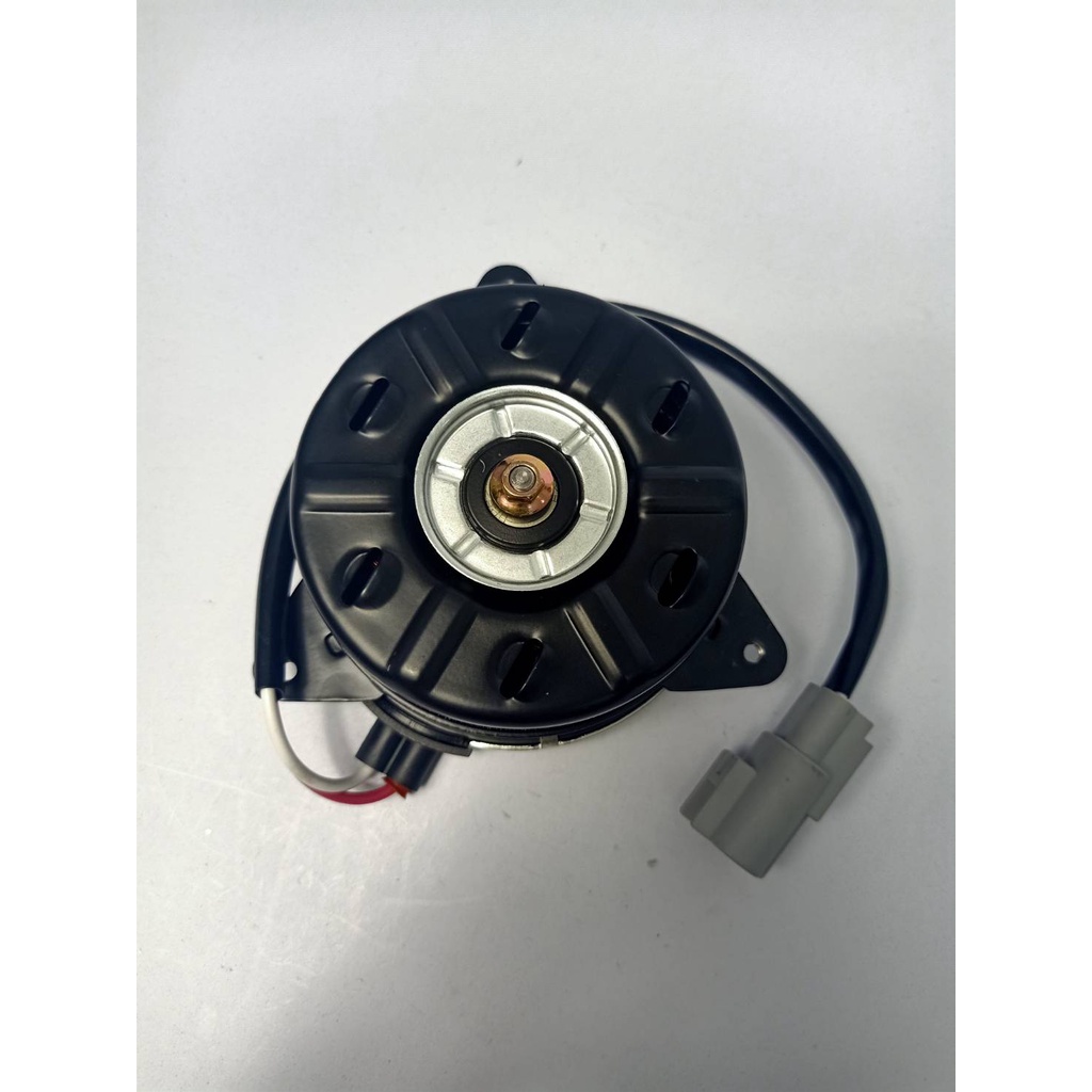 ส่งฟรี-มอเตอร์พัดลม-toyota-wish-09-ระบายความร้อน-มอเตอร์พัดลมแอร์-พัดลมหม้อน้ำ