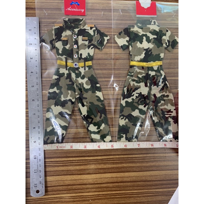 ภาพหน้าปกสินค้าชุดทหาร ชุดทหารไอ้ไข่ ชุดทหารแก้บน ชุดทหารขอพร ชุดทหารผ้า ชุดทหารจิ๋ว แถมธูปโชคลาภค่ะ จากร้าน phattrarachkaew บน Shopee