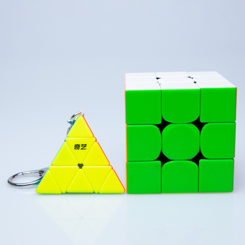 รูบิค Pyraminx QiYi Keychain Cube (พวงกุญแจ) | CuteCube | Shopee Thailand