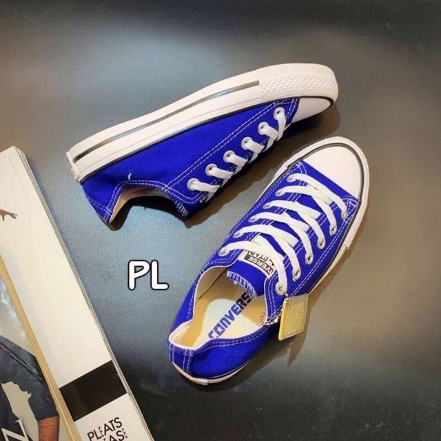 รองเท้า-converse-all-star-รุ่นขายดี-ต้องการสีอะไรเเจ้งทางเเชท