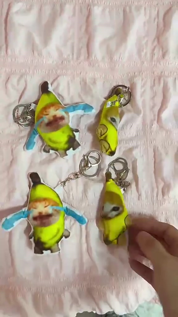2023-new-banana-cat-plush-pendant-cute-crying-banana-cat-happy-cat-funny-keychain-pendant-dolls-accessories-gifts