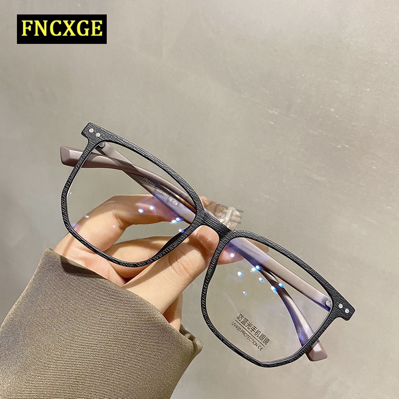 ภาพหน้าปกสินค้าFncxge แว่นสายตาสั้น ป้องกันแสงสีฟ้า ค่าสายตา 0.0 ถึง -6.0 กรอบหลายเหลี่ยม สไตล์เกาหลี จากร้าน nuo0114.th บน Shopee