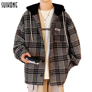 ภาพหน้าปกสินค้าSuikone เสื้อผ้าผู้ชาย ผู้ชายแฟชั่นฮู้ดเสื้อฤดูใบไม้ร่วงใหม่เกาหลีวินเทจเสื้อลำลองหลวมลายสก๊อต Hoodie ที่เกี่ยวข้อง