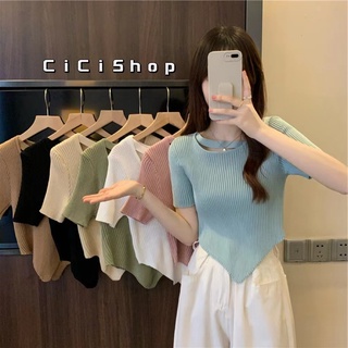 ภาพหน้าปกสินค้าCicishop(59102-1)เสื้อไหมพรมผ้าร่อง ชายสามเหลี่ยม ดีเทลสายไขว้ ทรงเป้ะ ดีไซน์เก๋ไม่ซ้ำใคร ผ้านุ่มนิ่มใส่สบาย ที่เกี่ยวข้อง