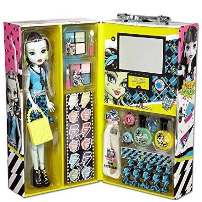 monster-high-frankie-fashion-doll-case-with-57-pcs-ghoul-beauty-collection