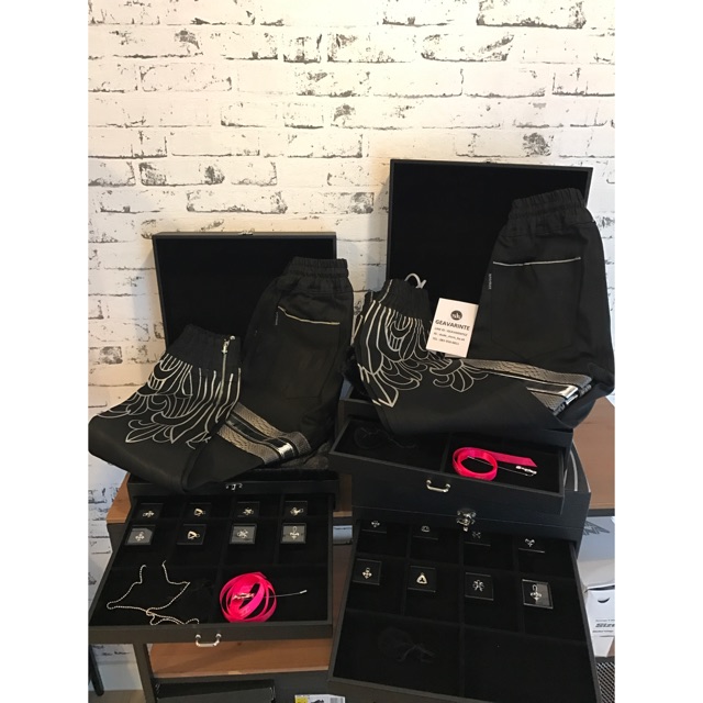 Holdem x ake Ake Shopee Thailand