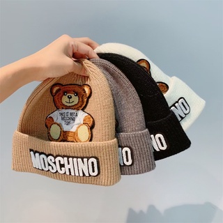 Moschino หมวกถัก ปักลายหมี