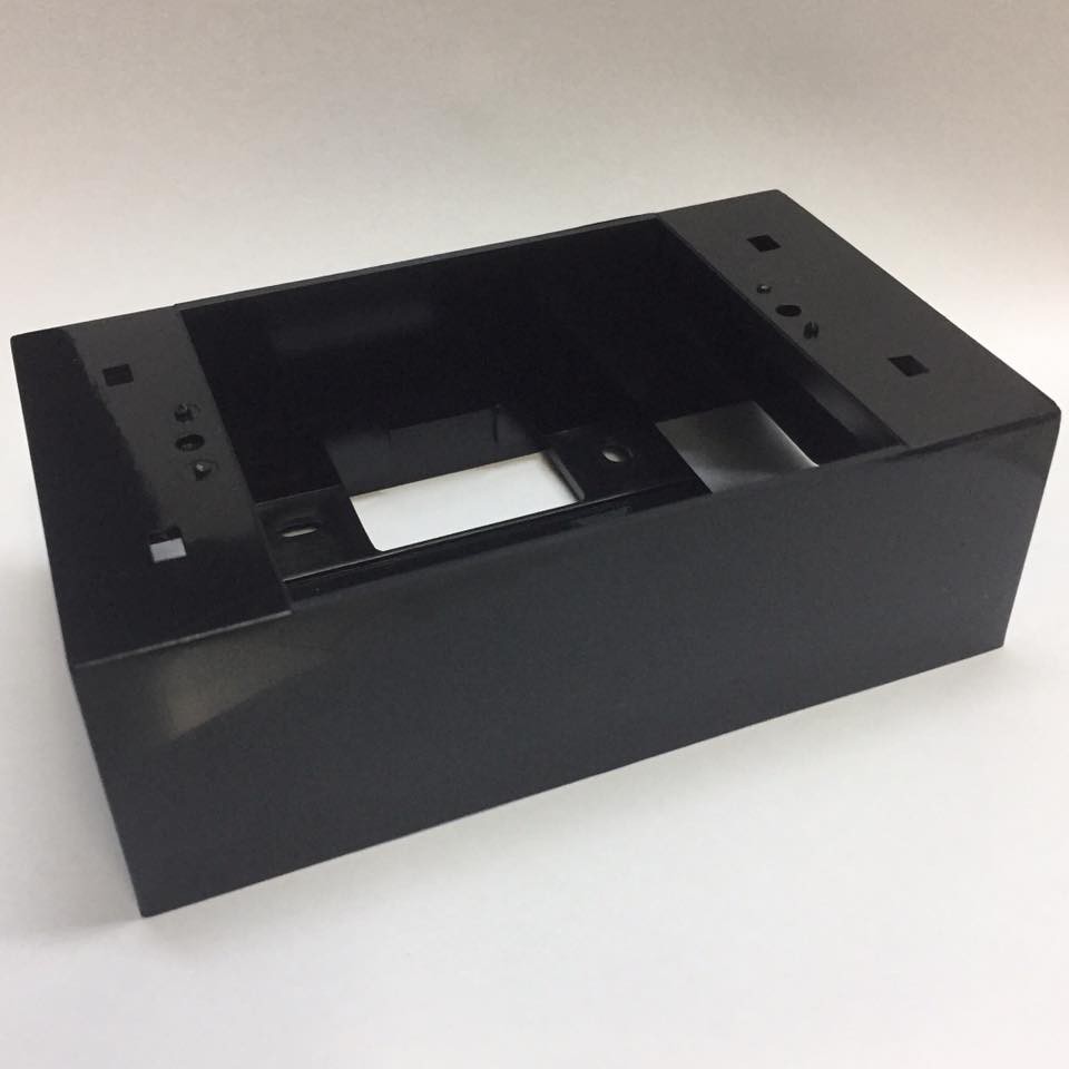 กล่องพลาสติกติดผนังลอยสีดำ-plastic-wall-box-2-4-และ-4-4-สำหรับฝา-พานาโซนิค-รุ่น-wide-series-403-1b-black