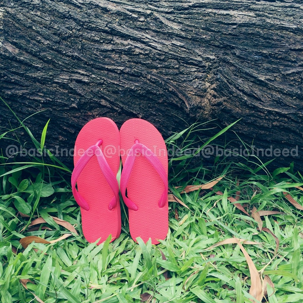 รองเท้าแตะคีบสีพื้น-สีแดง-รุ่นประหยัด